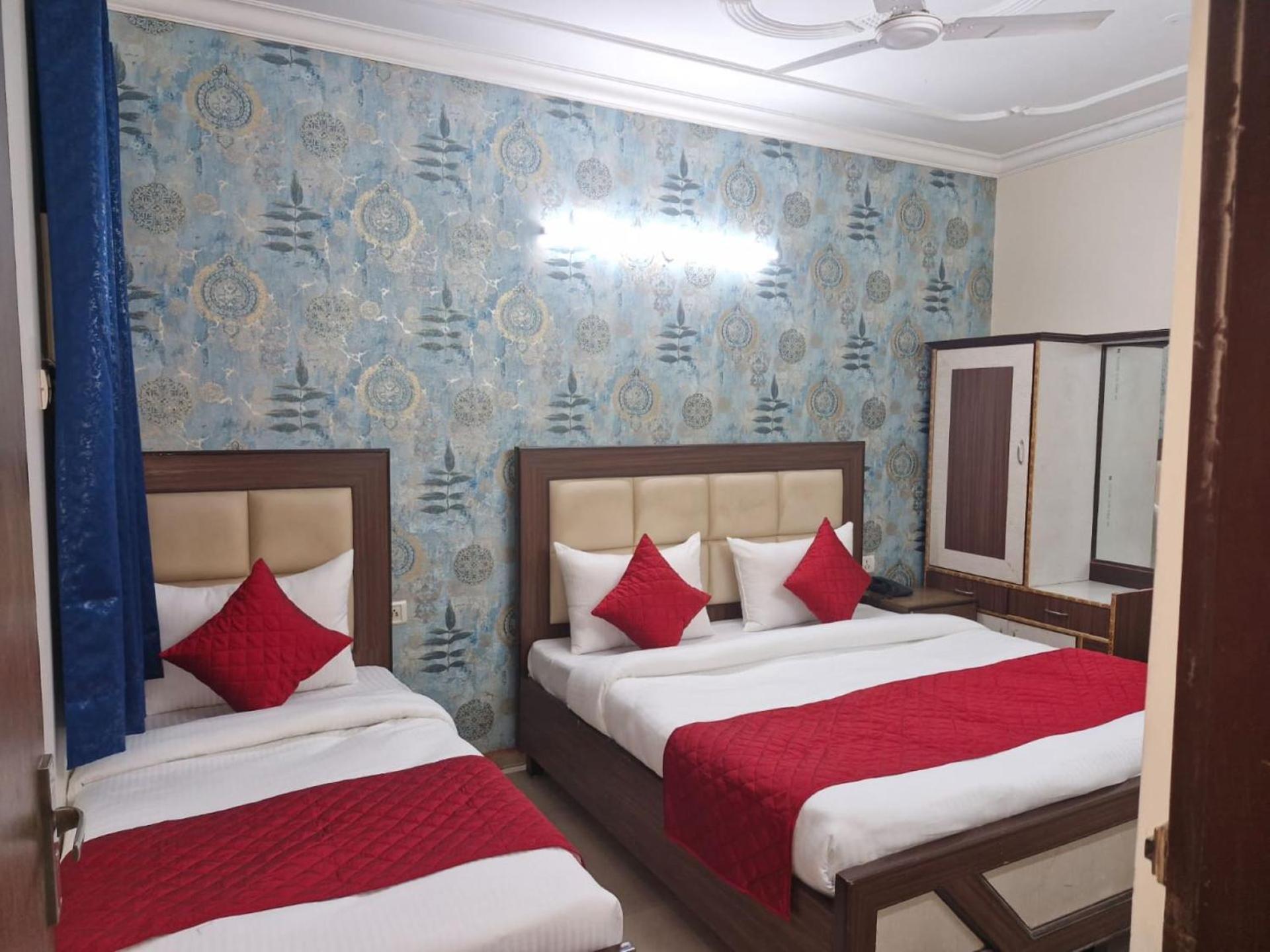 Airport Hotel Mayank Residency Nuova Delhi Esterno foto