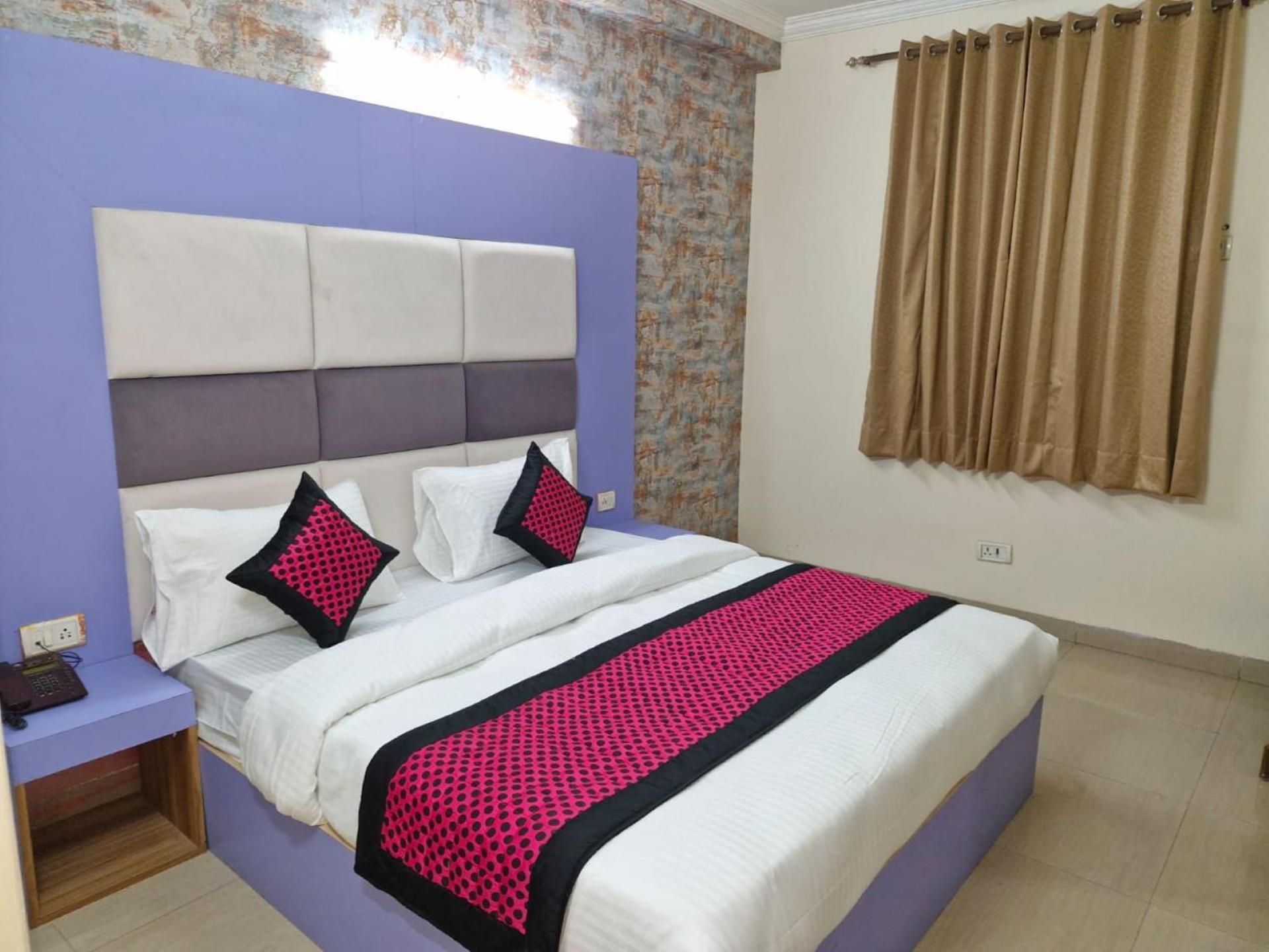 Airport Hotel Mayank Residency Nuova Delhi Esterno foto