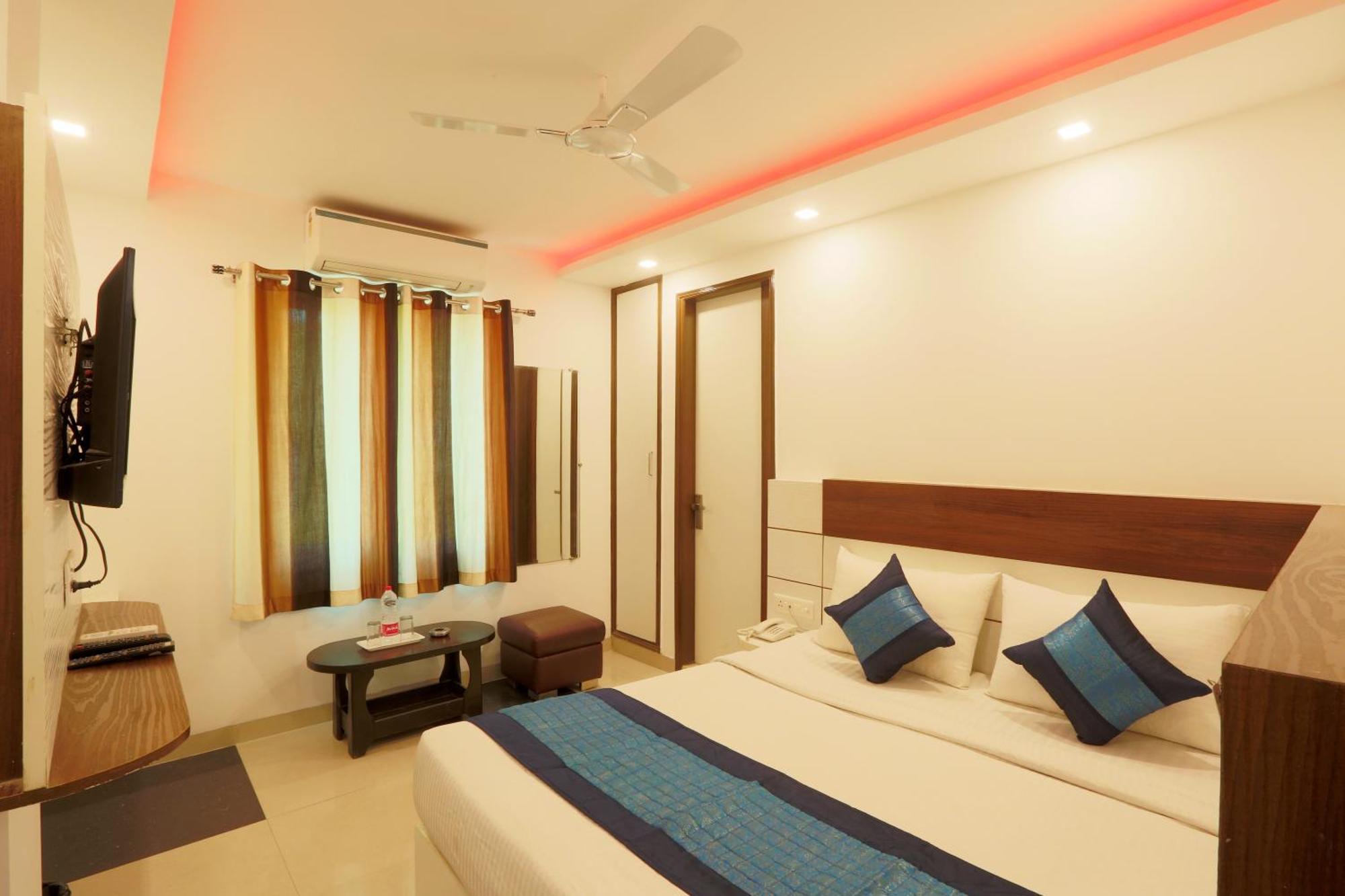 Airport Hotel Mayank Residency Nuova Delhi Esterno foto