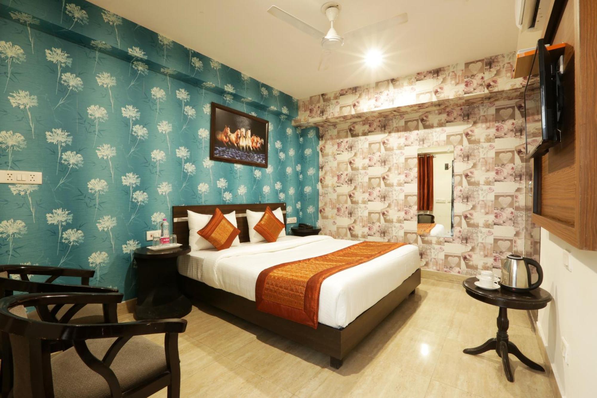 Airport Hotel Mayank Residency Nuova Delhi Esterno foto