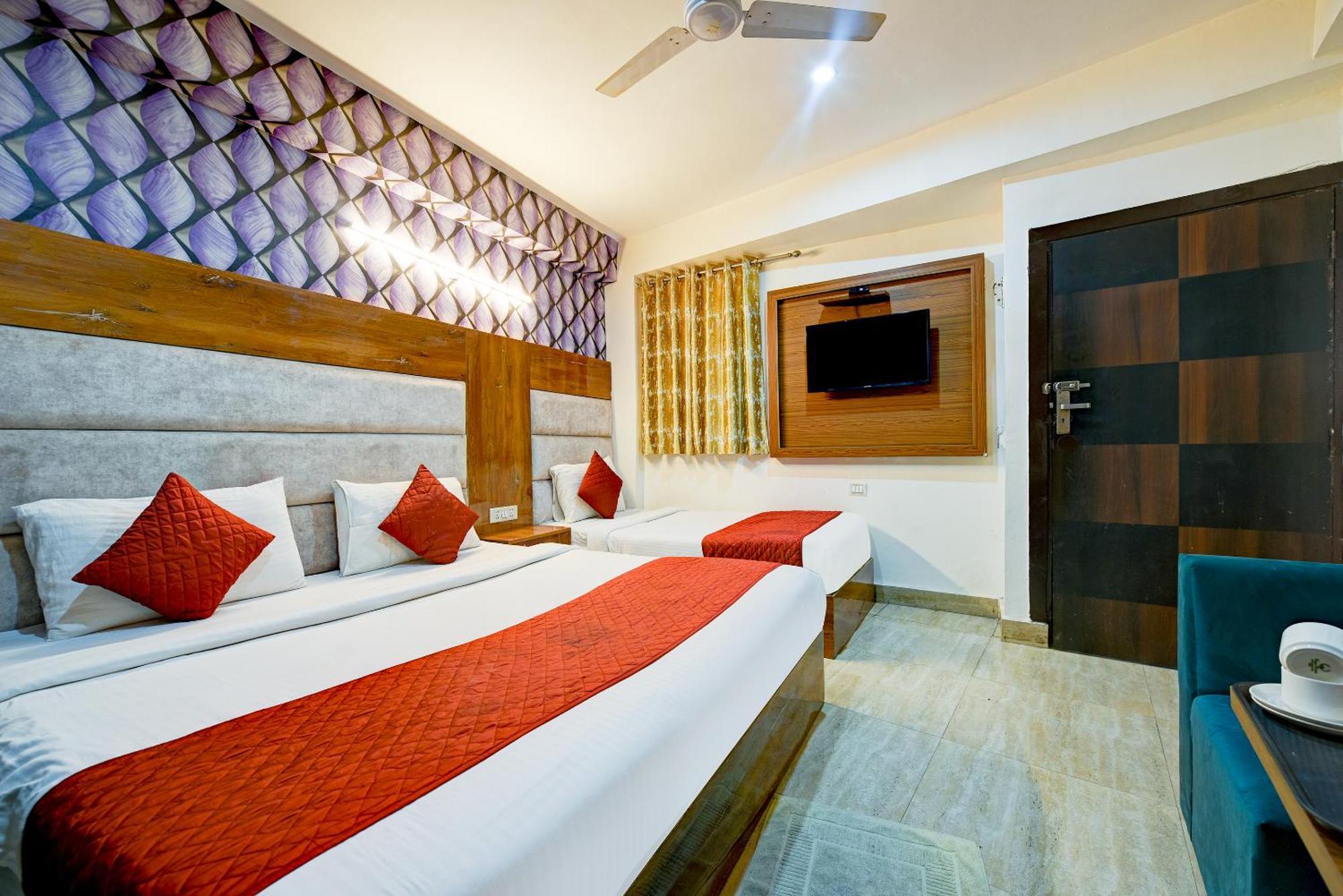 Airport Hotel Mayank Residency Nuova Delhi Esterno foto