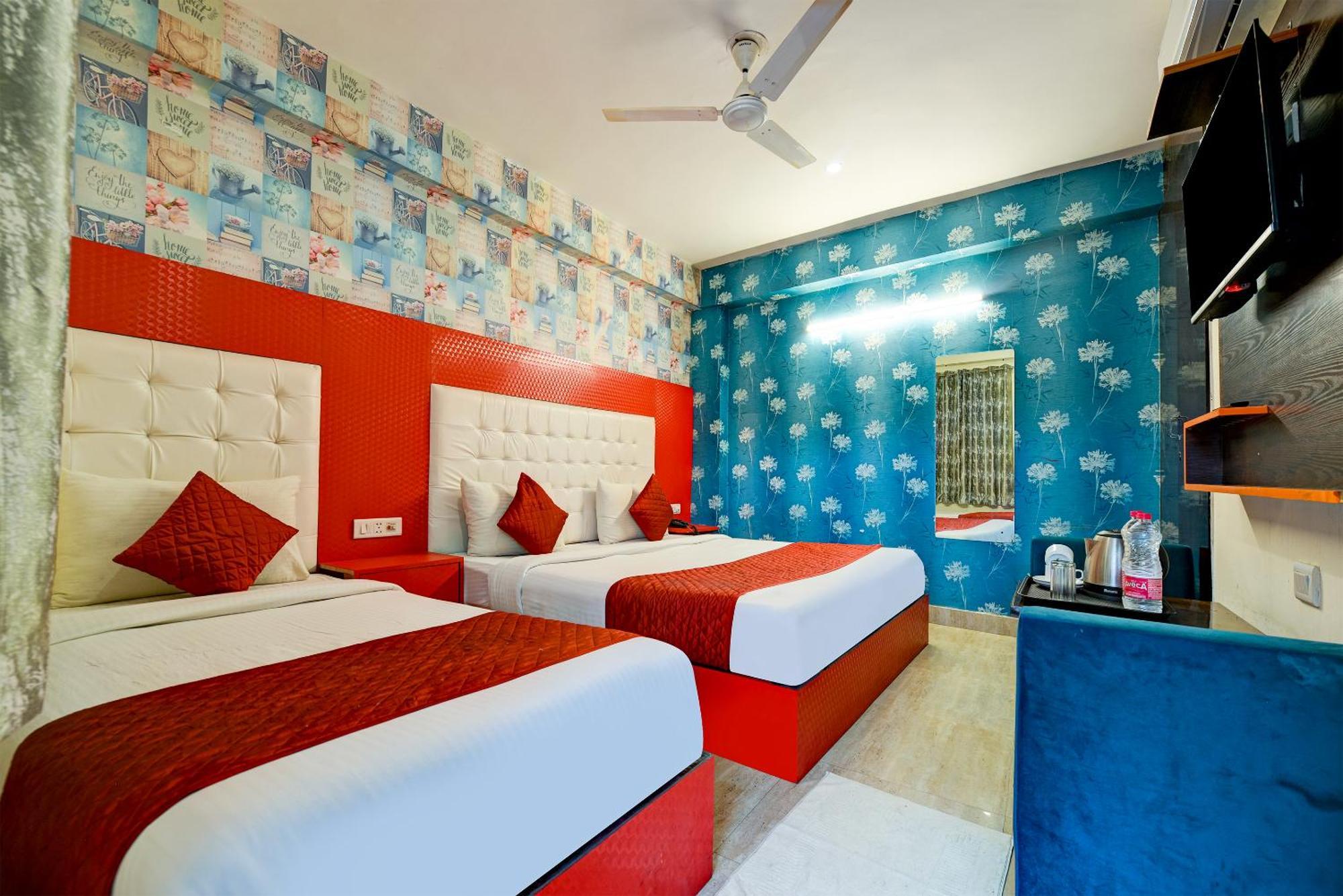 Airport Hotel Mayank Residency Nuova Delhi Esterno foto