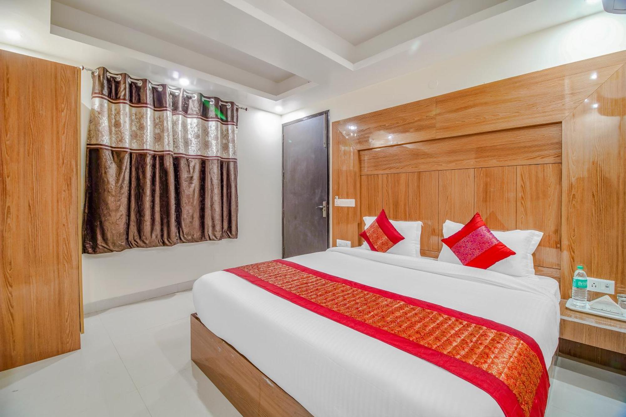 Airport Hotel Mayank Residency Nuova Delhi Esterno foto